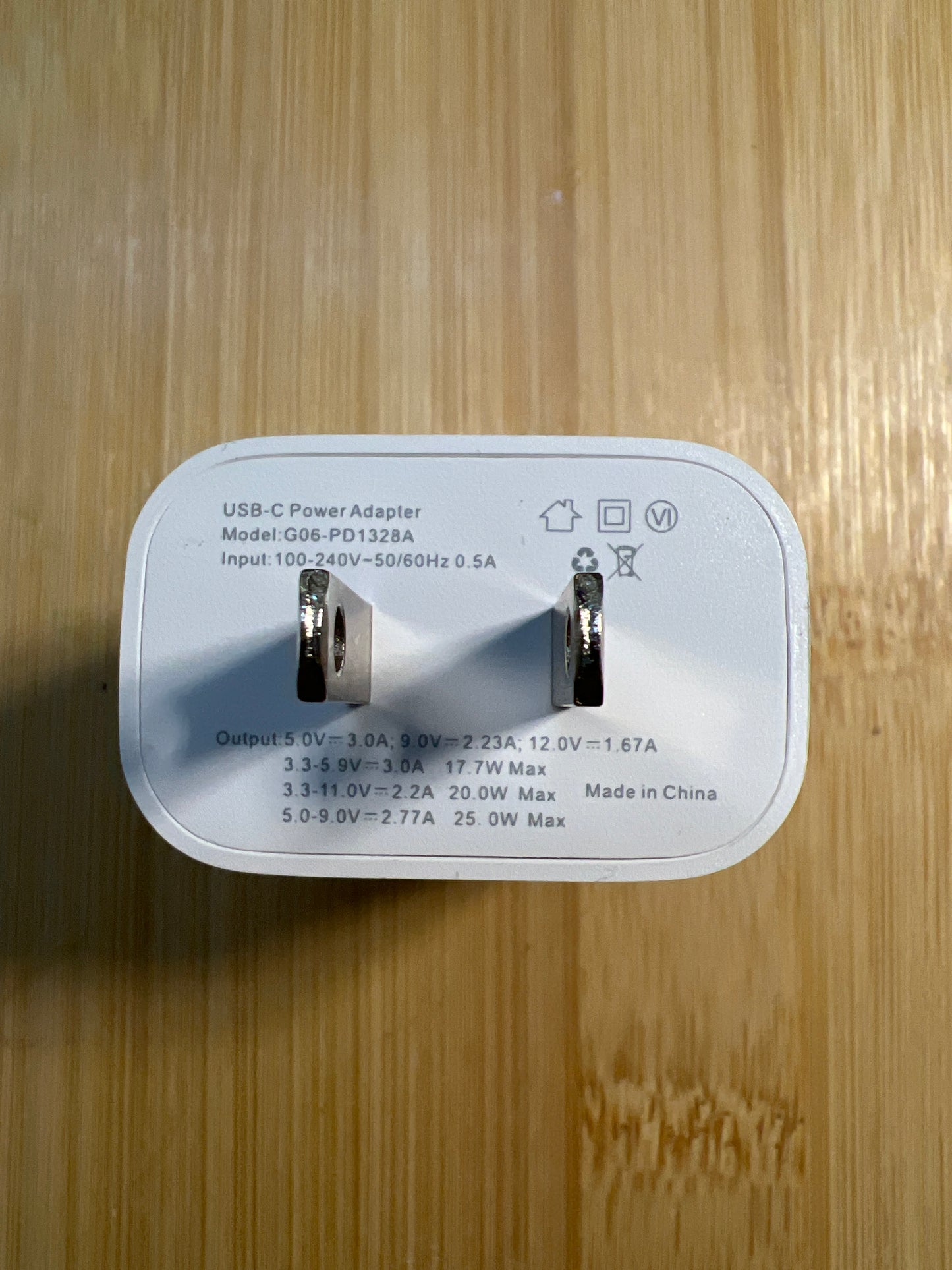 JenDore 25W USB-C Fast Charging Block Adapter Compact Power Adapter Universal Wall Charger
